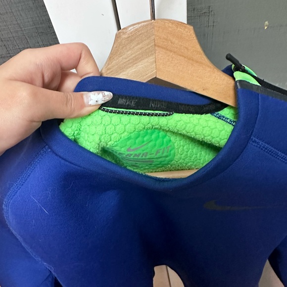 Nike Hoddie - Picture 4 of 4